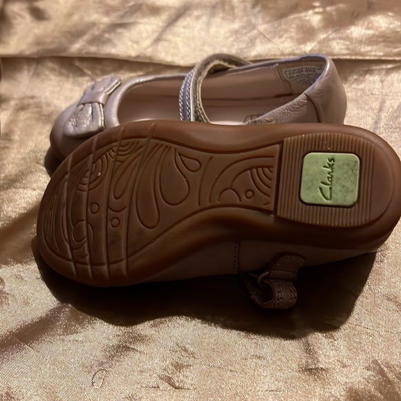 Clahsks - Picture 5 of 5